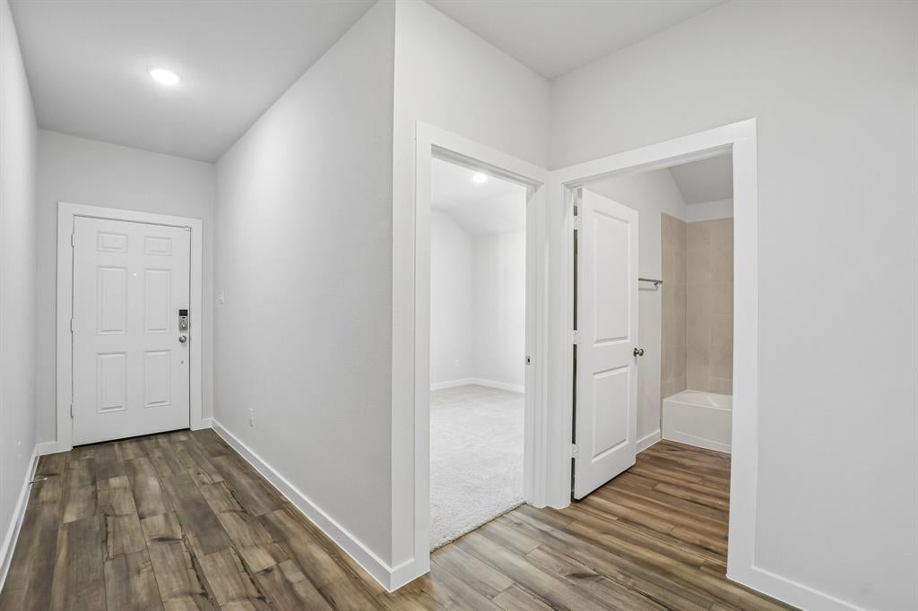 3050 River Birch Dr, Dallas, TX 75253 photo