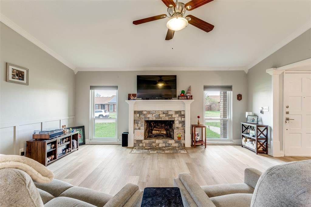 310 Willow Spring Ct, Coppell, TX 75019 photo