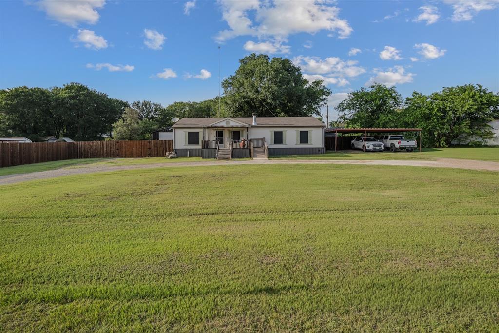 1216 Terry Dr, Willow Park, TX 76008