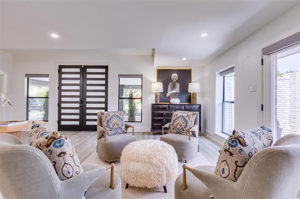 6626 Harvest Glen Dr, Dallas, TX 75248 photo