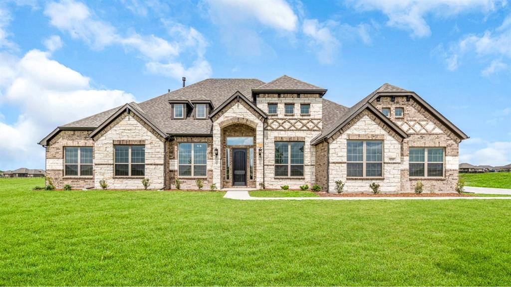 8210 Westburn St, Greenville, TX 75402