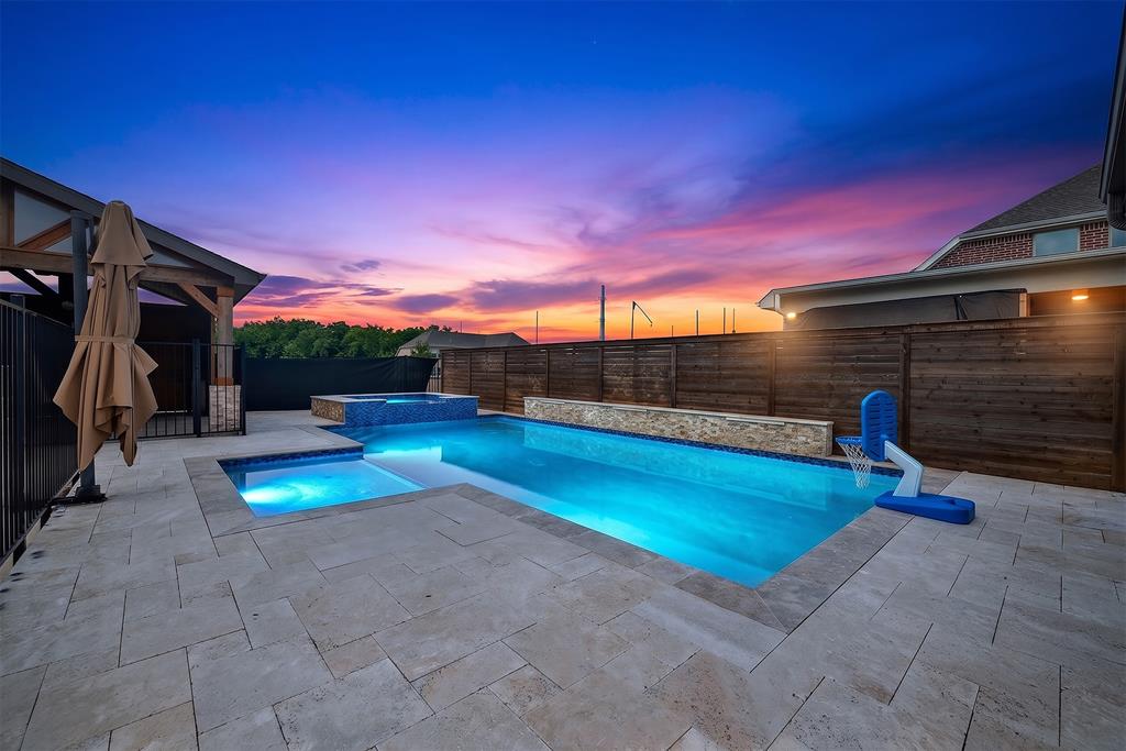 295 Crystal Cv, Sunnyvale, TX 75182