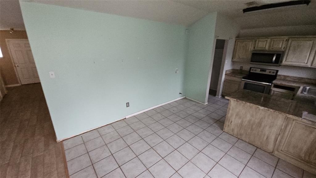 1221 Nicole Way, Fort Worth, TX 76028 photo
