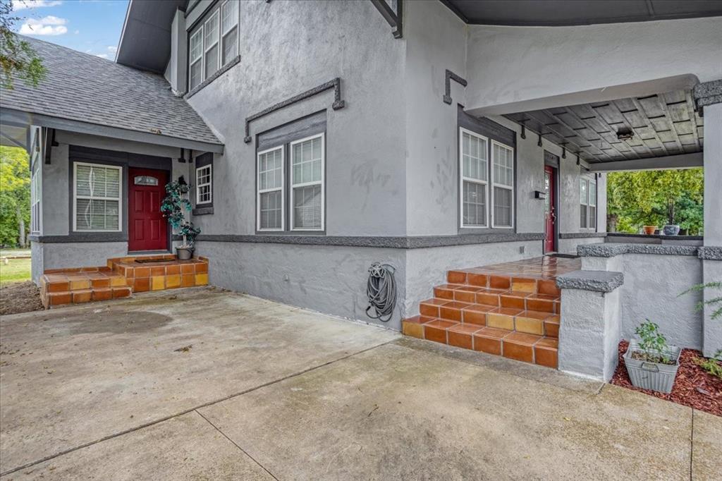 114 W King St, Sherman, TX 75090 photo