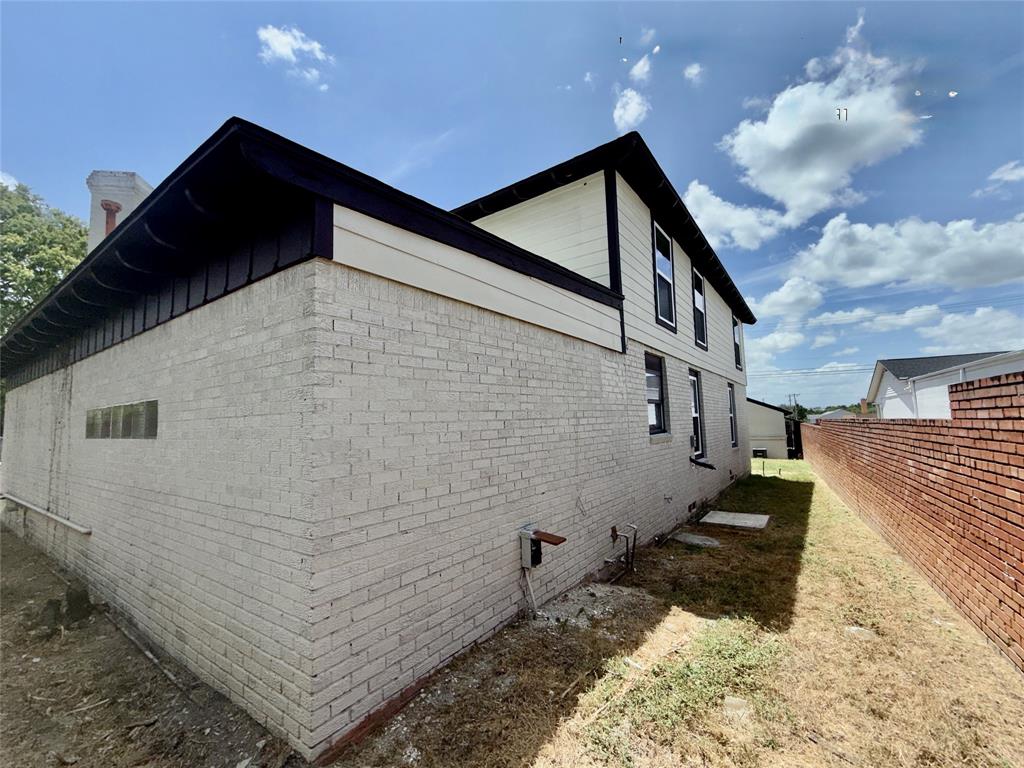 7629 Military Pkwy, Dallas, TX 75227 photo