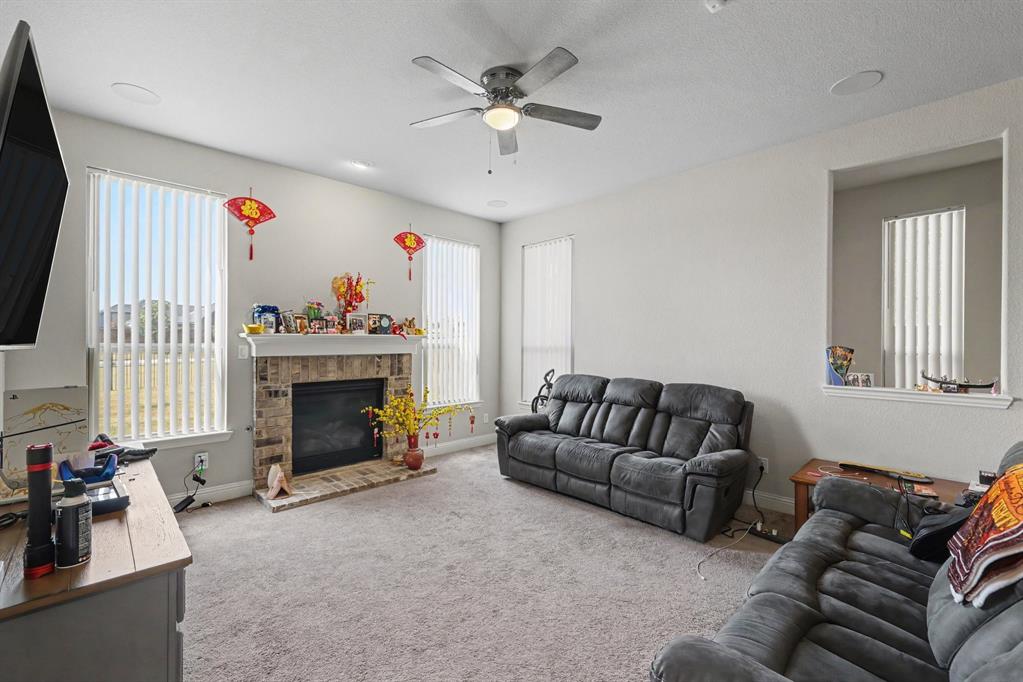 2901 Lakeside Dr, Providence Village, TX 76227 photo