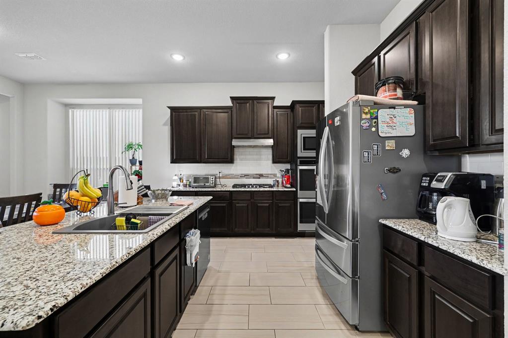 2901 Lakeside Dr, Providence Village, TX 76227 photo