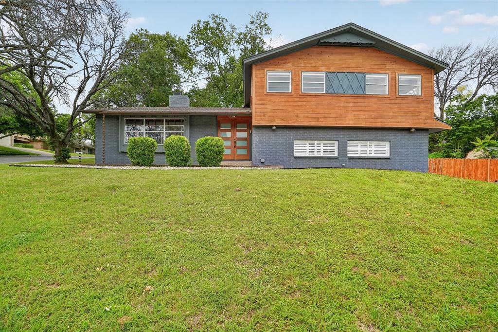 6609 Genoa Rd, Fort Worth, TX 76116