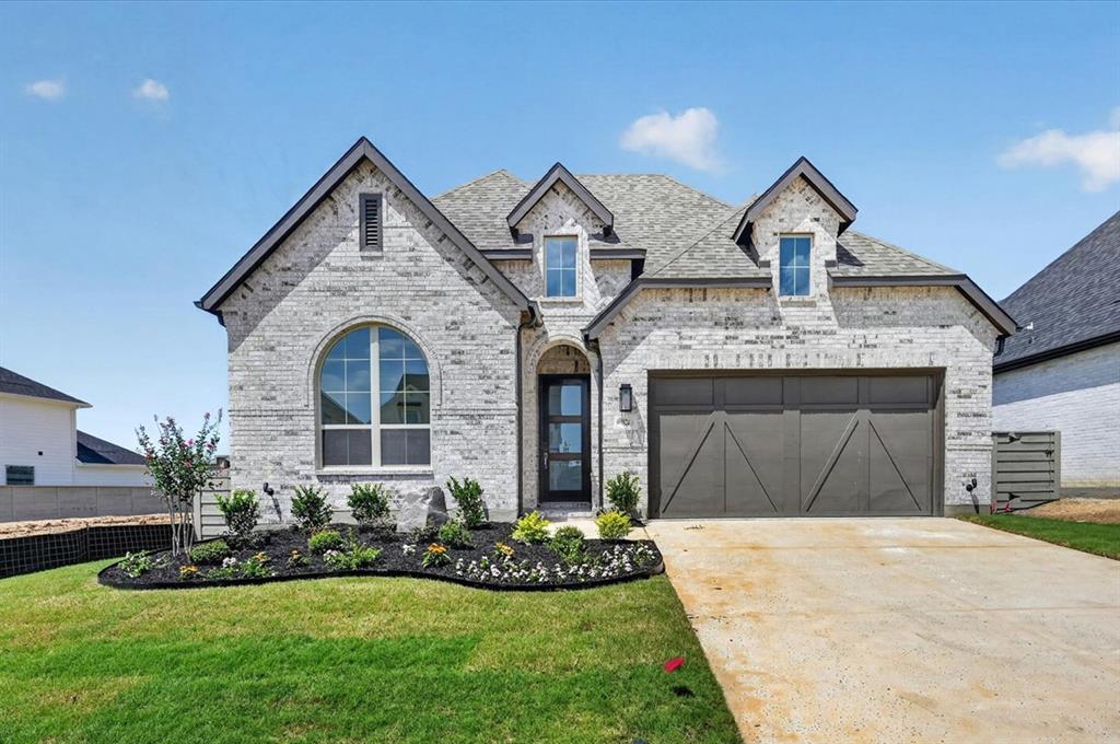 9824 Oak Glade Dr, Denton, TX 76207