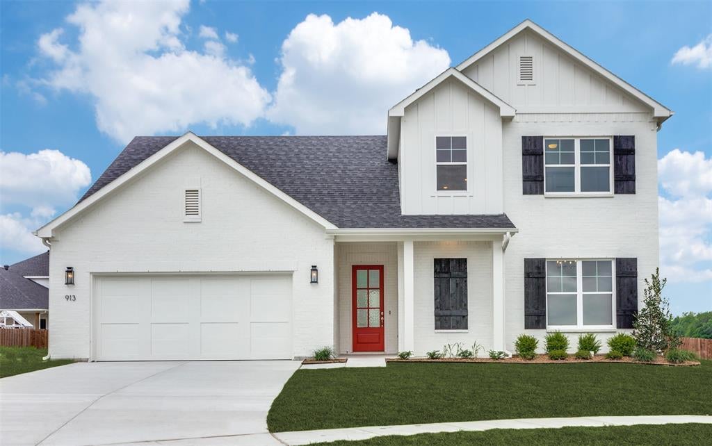 913 Triple Crown Ct, Willow Park, TX 76087