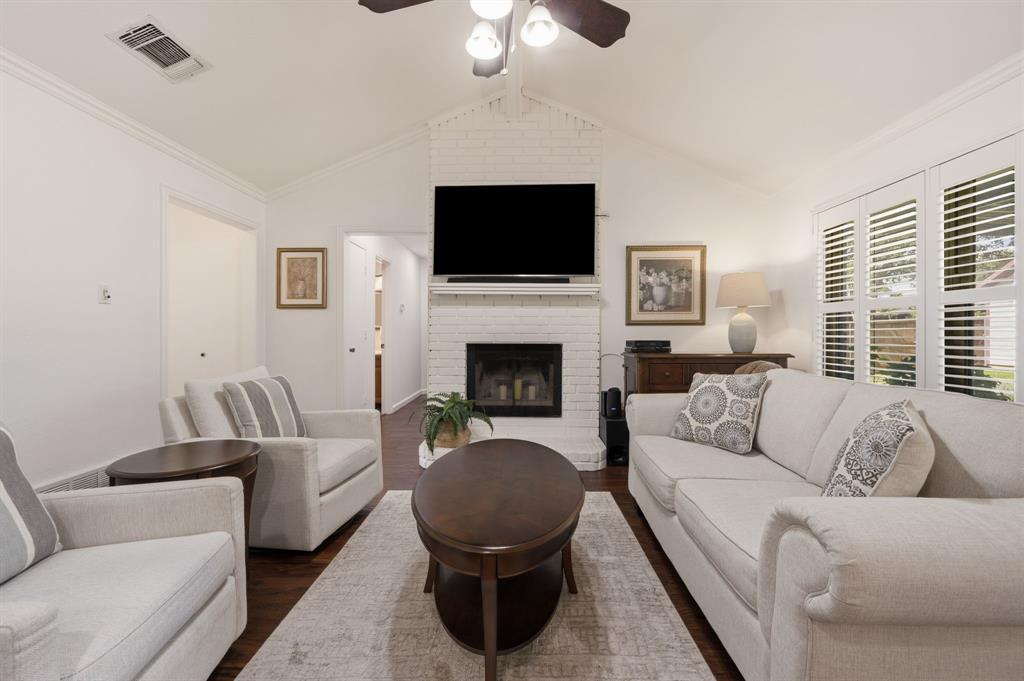 2507 Poppy Ln, Euless, TX 76039 photo