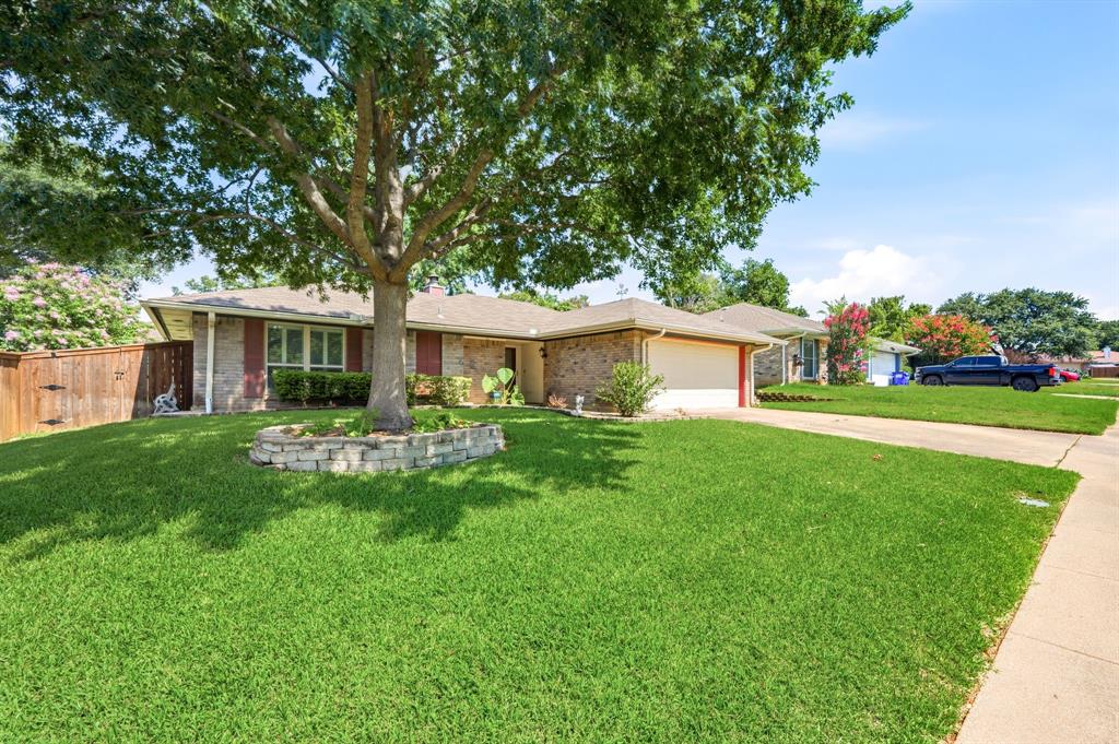 2507 Poppy Ln, Euless, TX 76039 photo