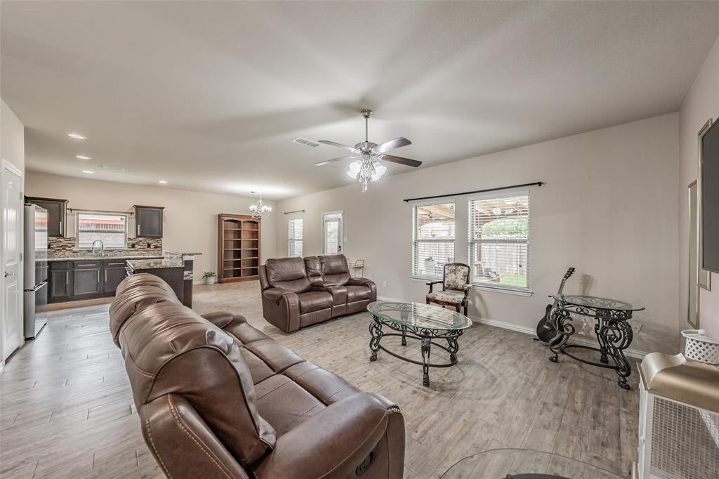 2841 Mesquite Rd, Fort Worth, TX 76111 photo