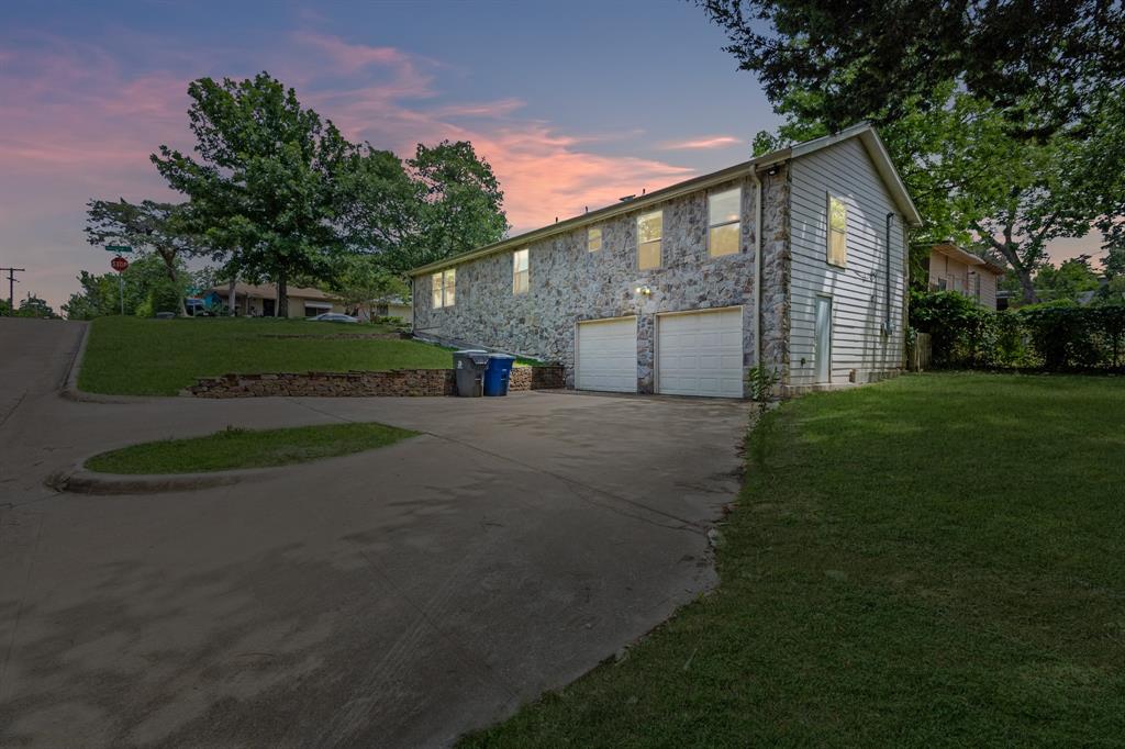 1303 Arizona Ave, Dallas, TX 75216 photo