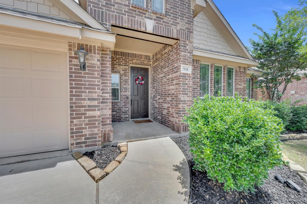 918 Newcastle Dr, Midlothian, TX 76065 photo