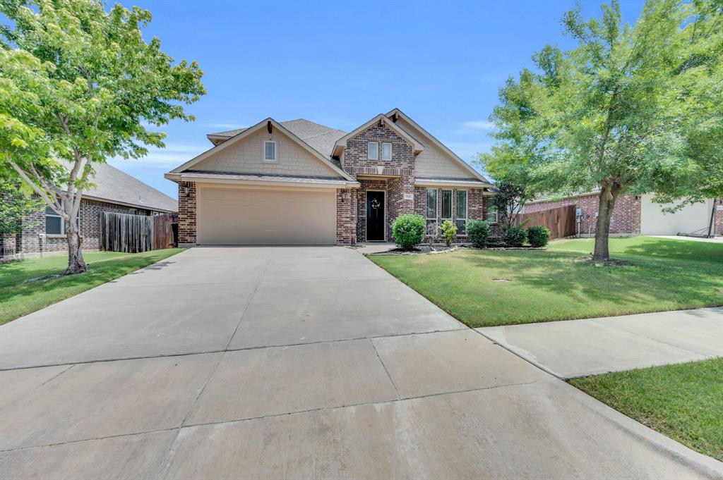 918 Newcastle Dr, Midlothian, TX 76065 photo