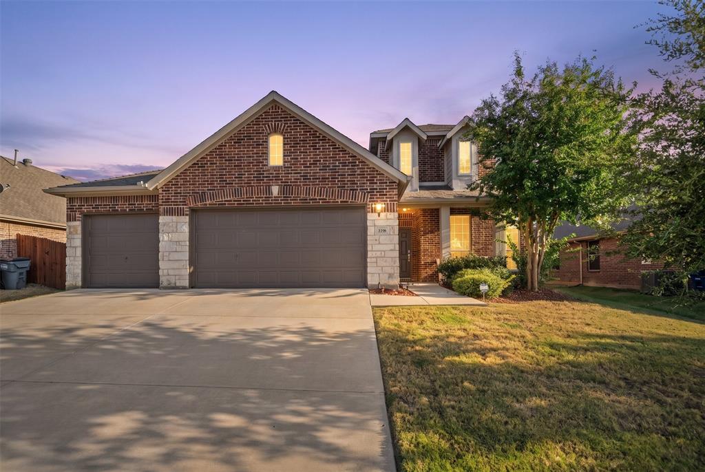 2308 Sunshine Dr, Little Elm, TX 75068