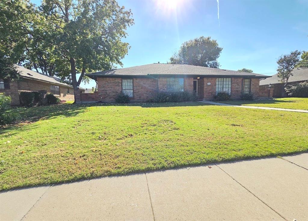 2720 Crow Valley Trl, Plano, TX 75023
