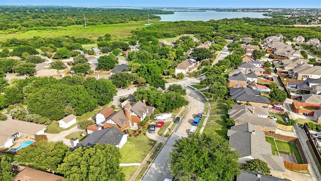 2013 W Shore Dr, Garland, TX 75043 photo