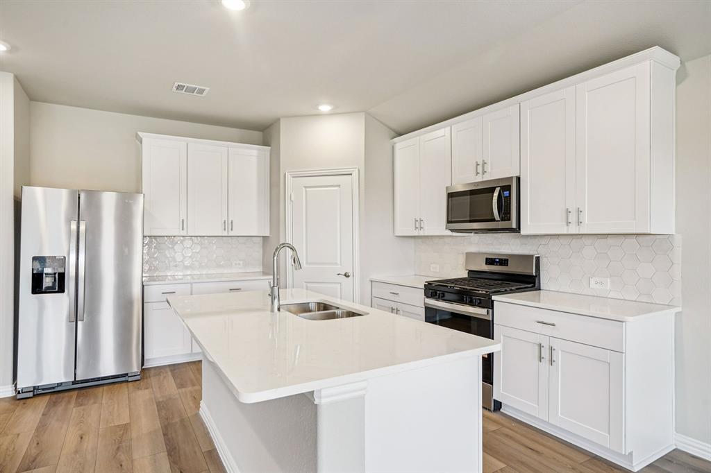 3260 Mint Spring St, Fort Worth, TX 76179