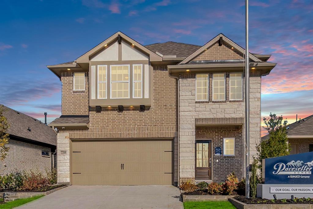 2208 Walden Pond Blvd, Forney, TX 75126
