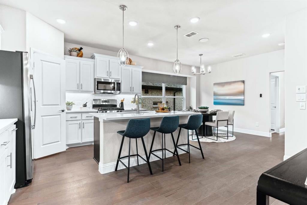 2208 Walden Pond Blvd, Forney, TX 75126 photo