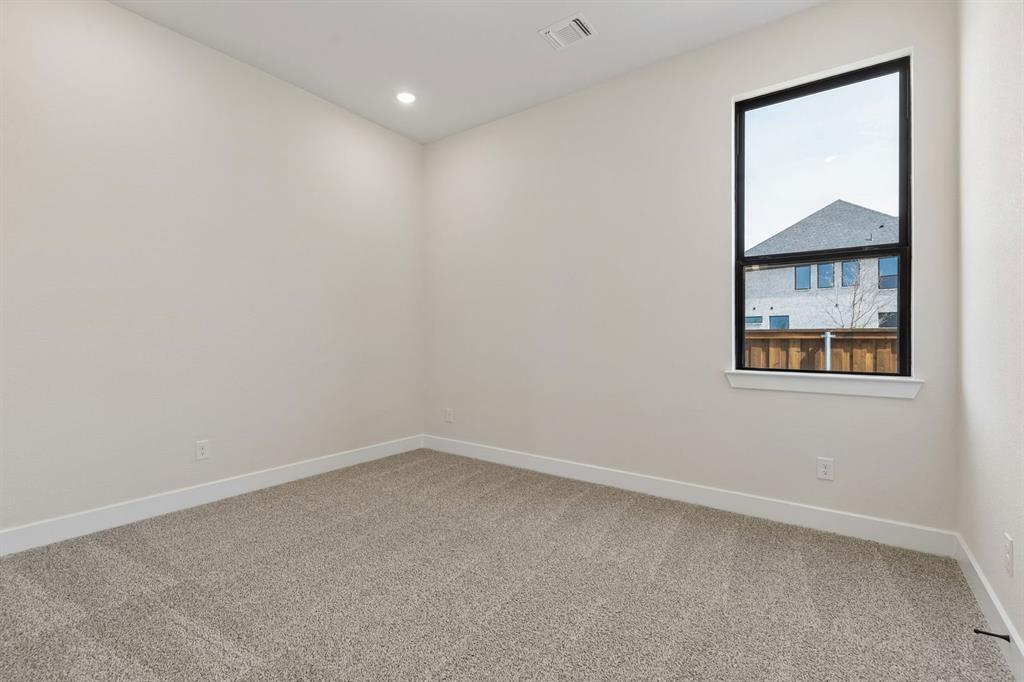 61 Hunter Pass, Waxahachie, TX 75165 photo