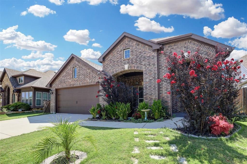 9501 Meadowpark Dr, Denton, TX 76226 photo