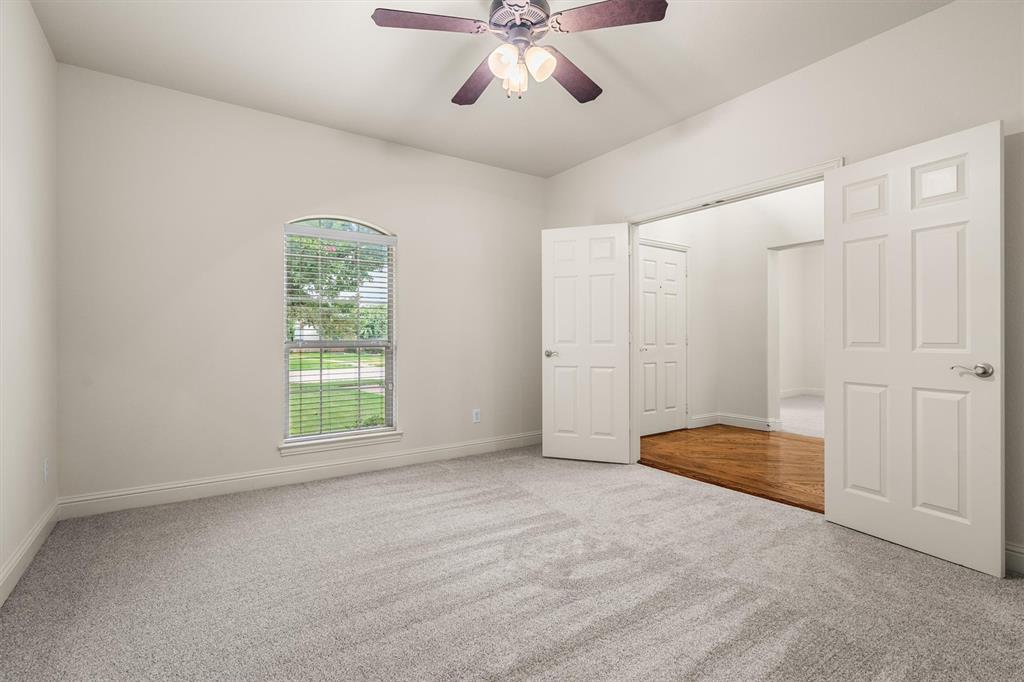 304 Creekside Trl, Argyle, TX 76226 photo