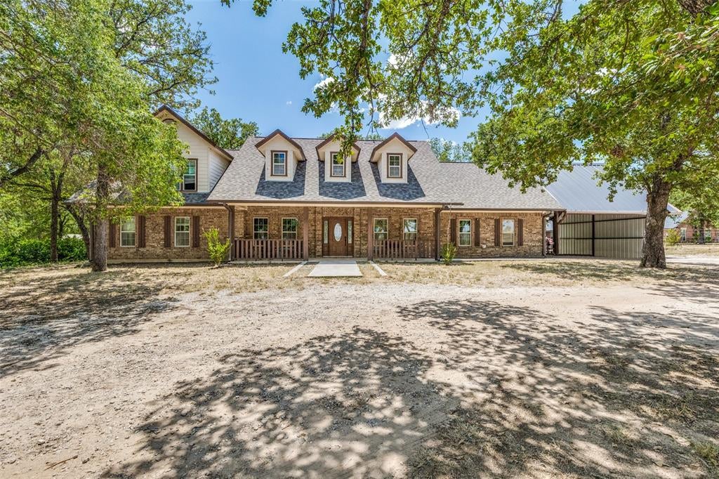 2865 J Woody Rd, Springtown, TX 76082