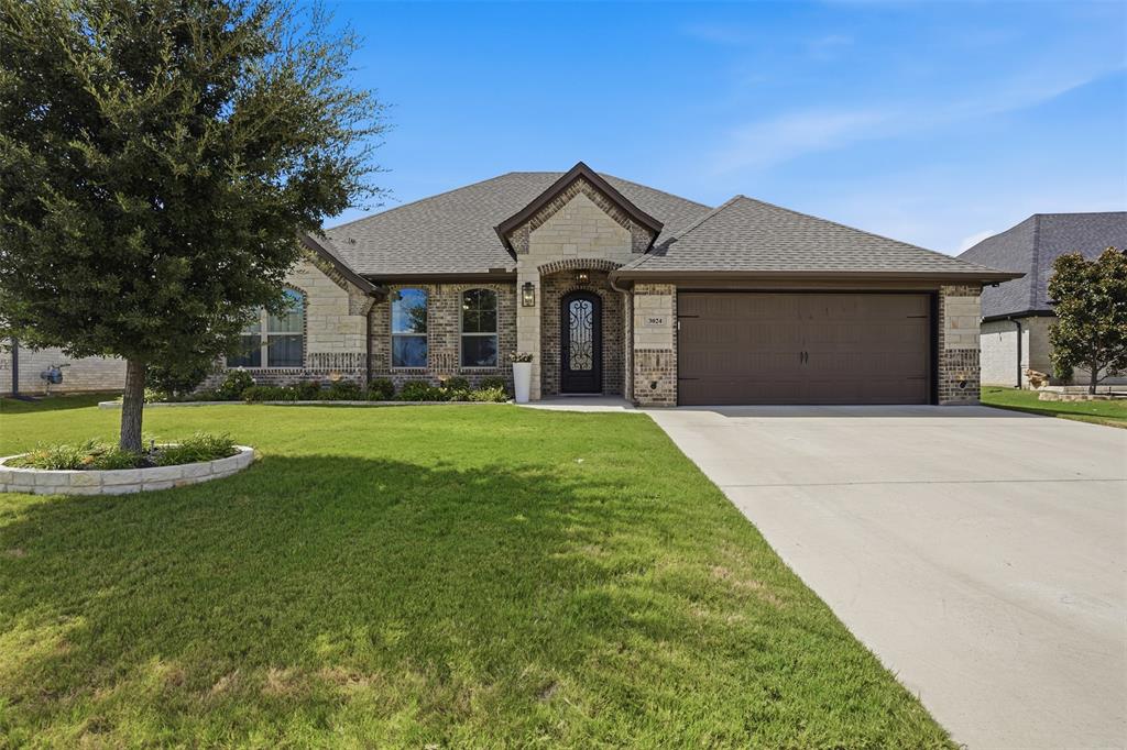 3024 Reed Ct, Granbury, TX 76048