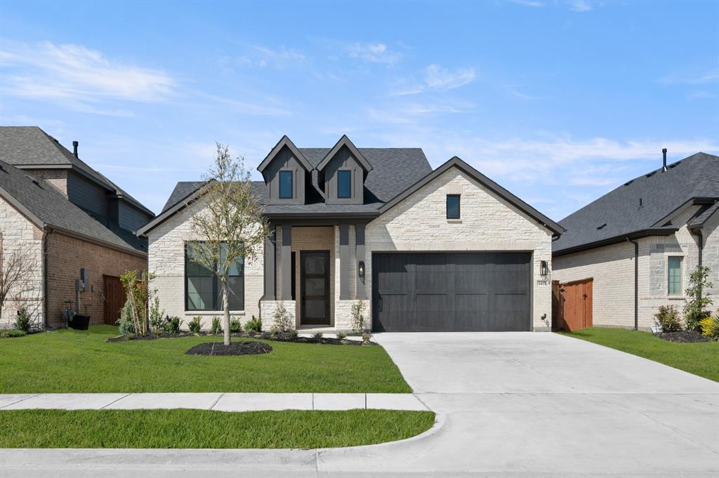 1417 Ripple Glass Rd, Midlothian, TX 76065