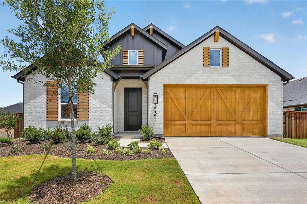 2232 Grillo Ln, McLendon Chisholm, TX 75032