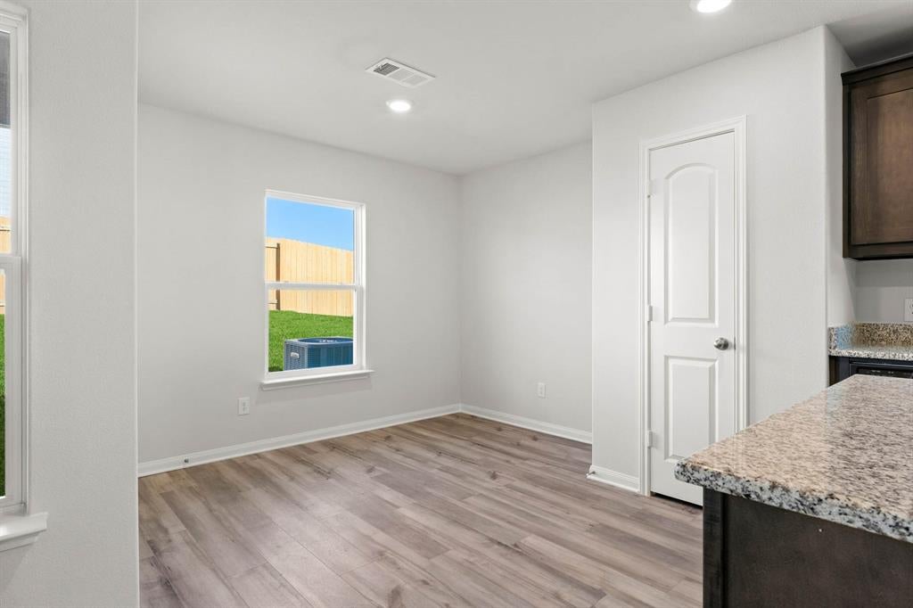 4263 Lava Forest Dr, Dallas, TX 75241 photo