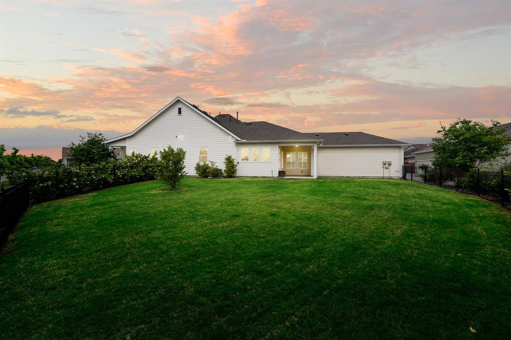 8900 Homestead Blvd, Rowlett, TX 75089 photo