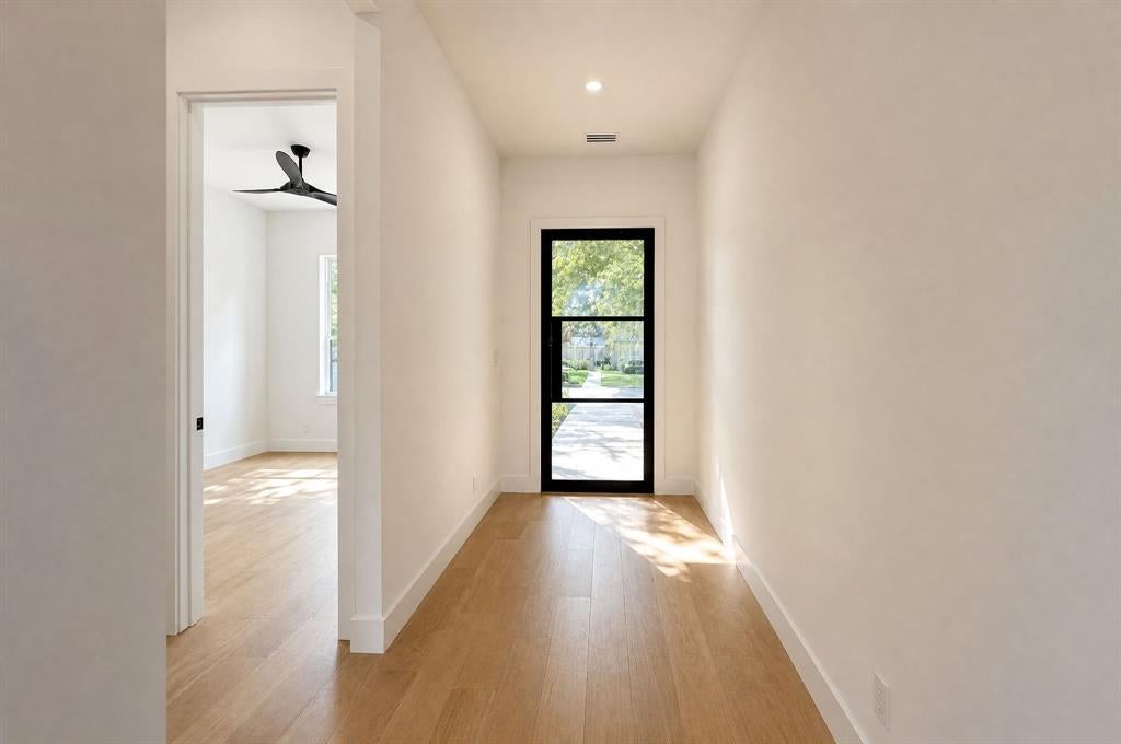 3559 Durango Dr, Dallas, TX 75220 photo