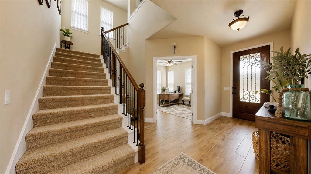 502 Ranchwood Dr, Justin, TX 76247 photo