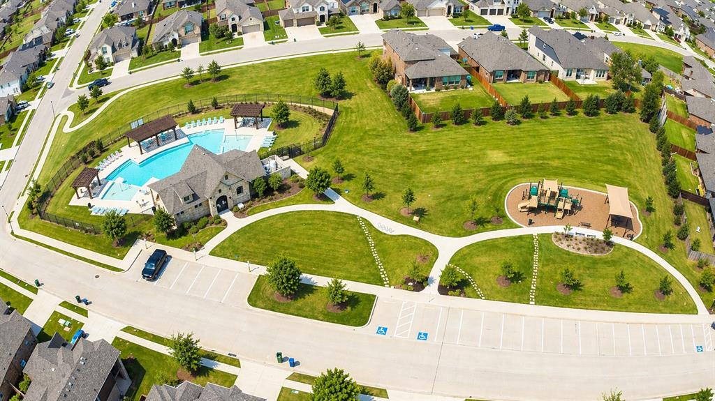 502 Ranchwood Dr, Justin, TX 76247 photo