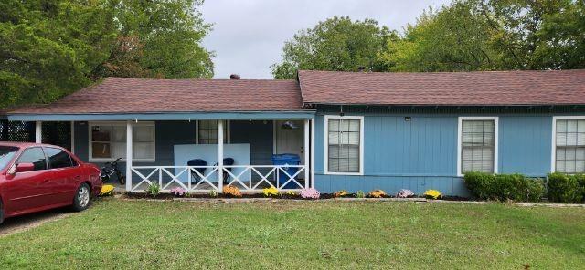 108 Maple St, Keene, TX 76059