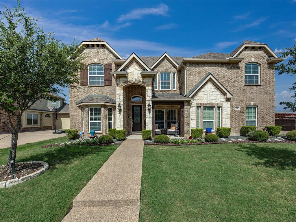 906 Hidden Lake Dr, Cedar Hill, TX 75104 photo
