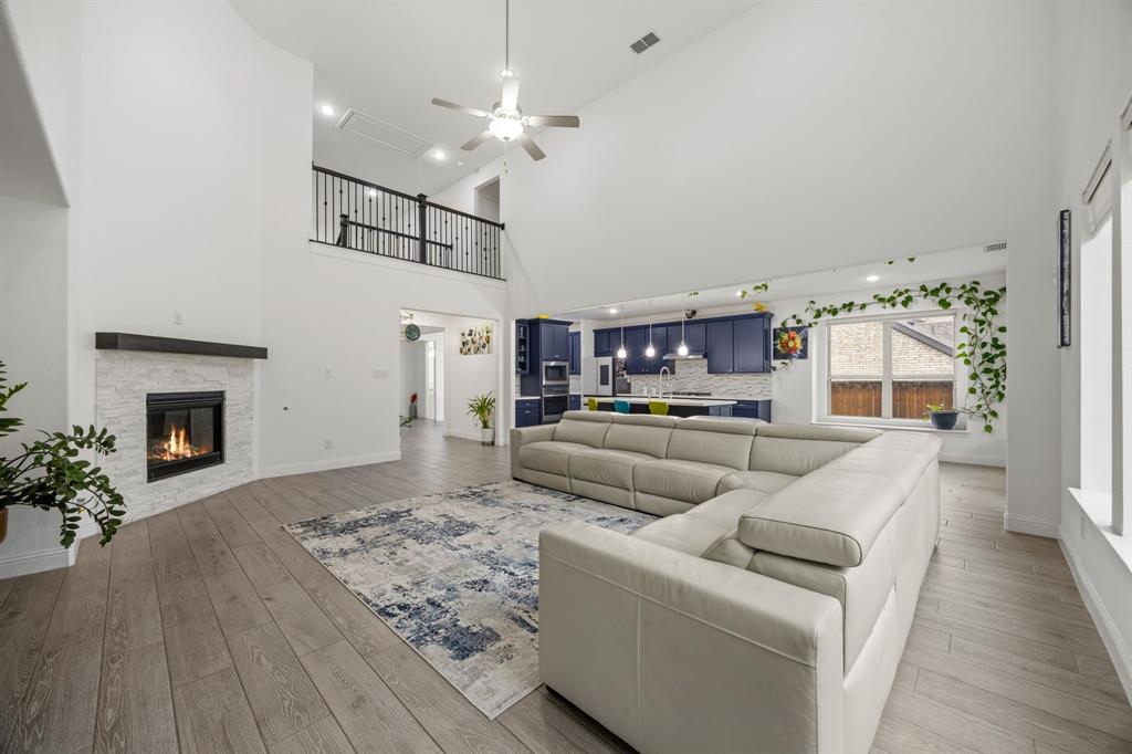 10736 Smoky Oak Trl, Argyle, TX 76226 photo