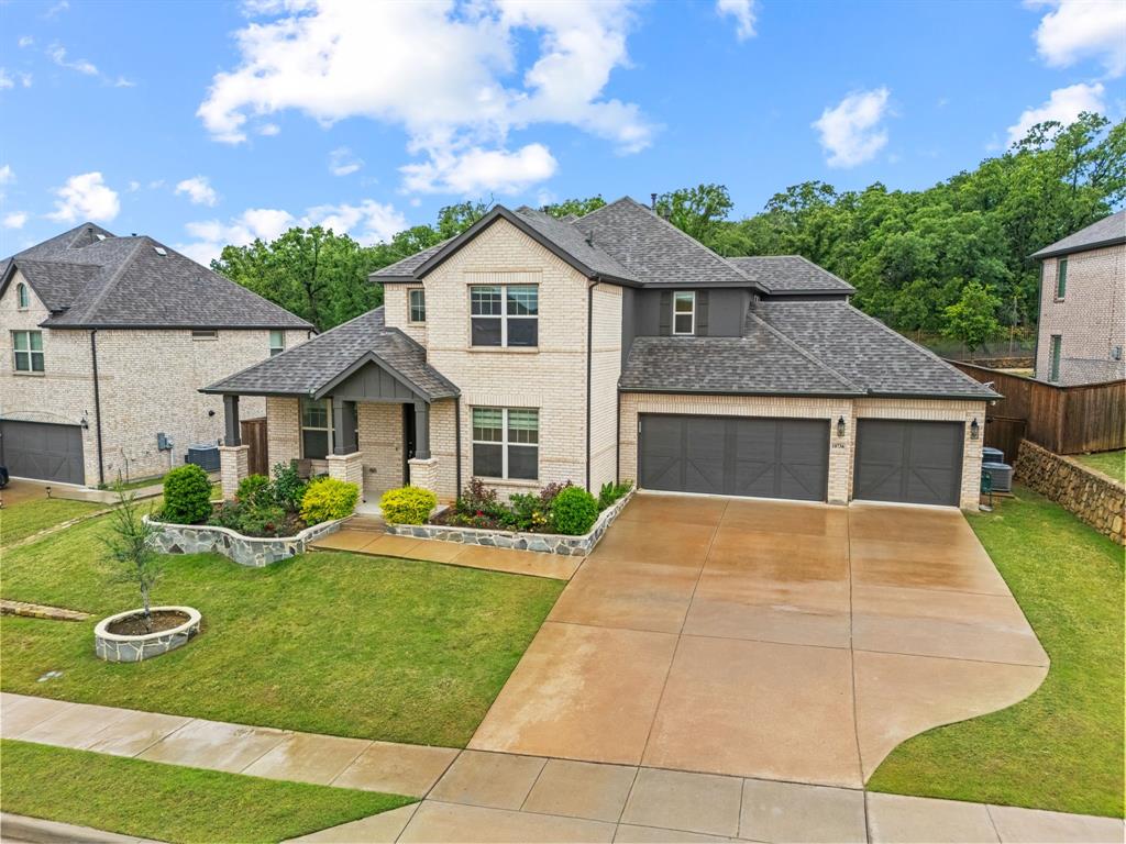 10736 Smoky Oak Trl, Argyle, TX 76226