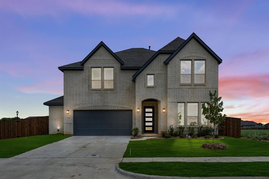 249 Fireberry Dr, Glenn Heights, TX 75154 photo