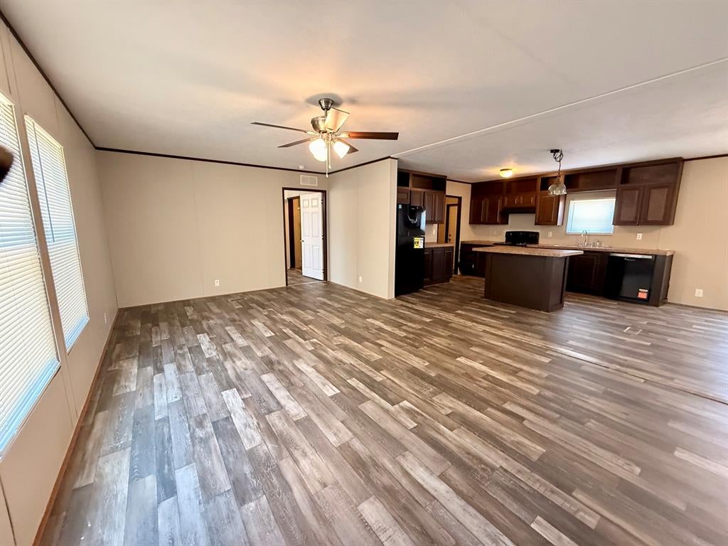 90 2 St, Honey Grove, TX 75446 photo