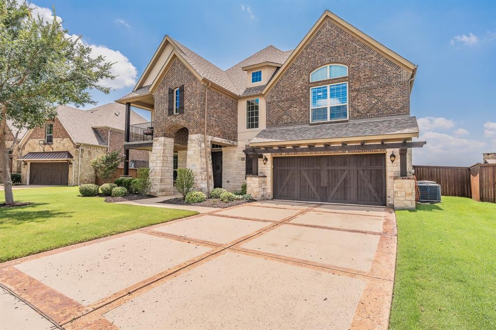 1233 Clearwater Dr, Frisco, TX 75036 photo