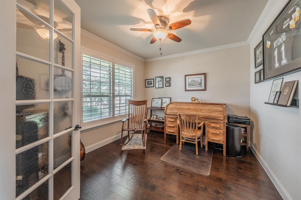 1233 Clearwater Dr, Frisco, TX 75036 photo