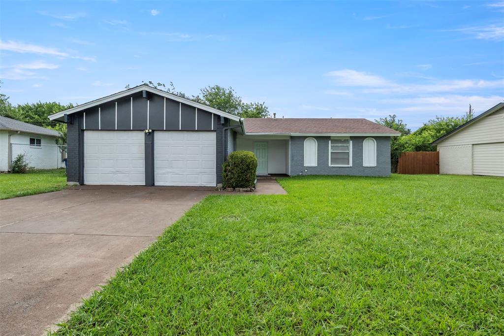 1410 Clearbrook St, Lancaster, TX 75134