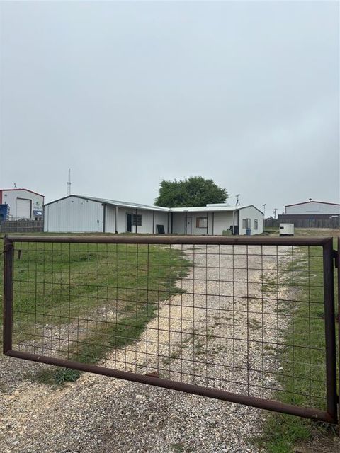 Industrial in Alvarado TX 4745 S Interstate 35.jpg