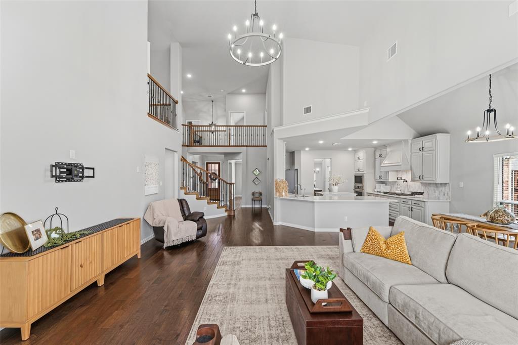 701 Featherstone Ln, Prosper, TX 75078 photo