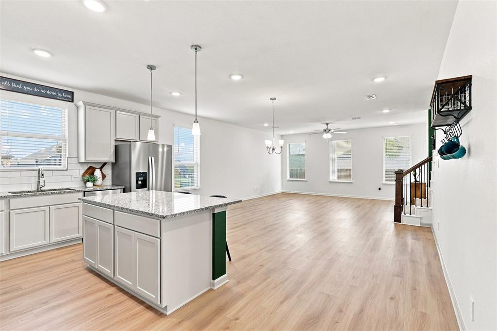 8240 Catclaw Prairie, Godley, TX 76044 photo
